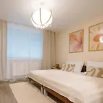 Kesta, Centrum, Free Parking Apartament *