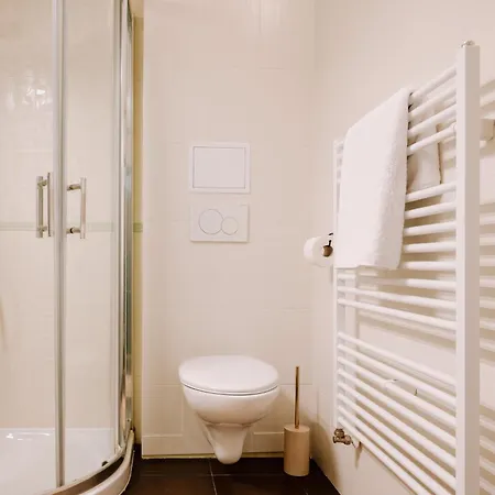 Kesta, Centrum, Free Parking Apartment Martin