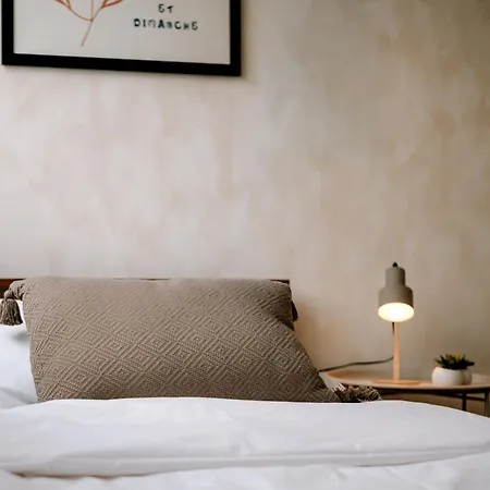 Kesta, Centrum, Free Parking アパート マルティン