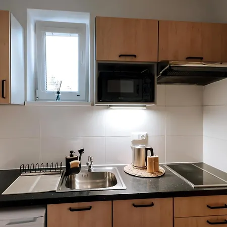 Kesta, Centrum, Free Parking *