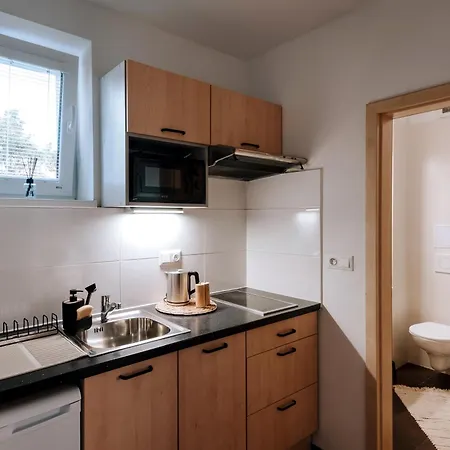 Kesta, Centrum, Free Parking Martin