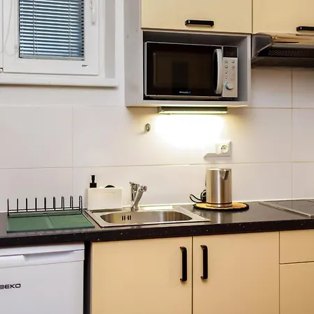 Kesta, Centrum, Free Parking Apartment Martin