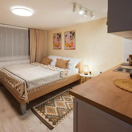 Kesta, Centrum, Free Parking Lägenhet