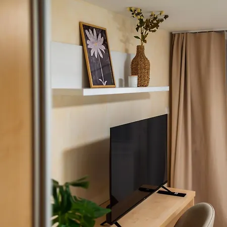 Lägenhet Kesta, Centrum, Free Parking Martin