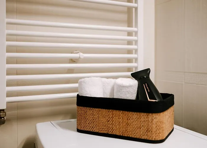 Kesta, Centrum, Free Parking Martin