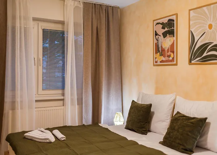 Lägenhet Kesta, Centrum, Free Parking *