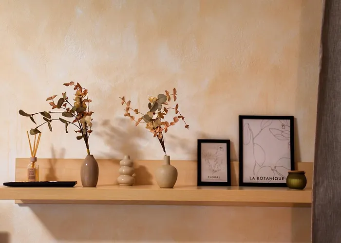 Kesta, Centrum, Free Parking *